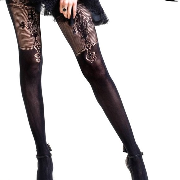 Queen Lace Black Out Ladies Fishnet Tights NEW - Picture 1 of 4